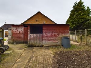 Former Stable- click for photo gallery